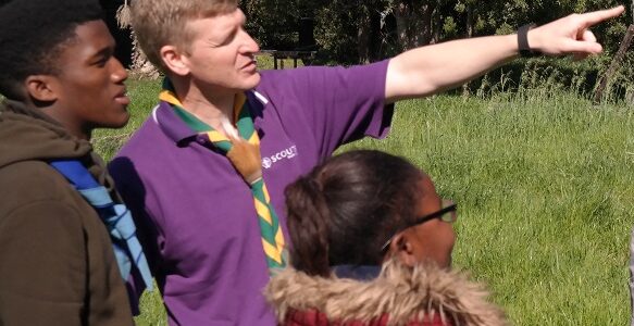 Garett-in-discussion-with-Chief-Scout